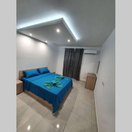 Seaview 2 Double Bedroom Modern Apartment 圣保罗湾城 外观 照片